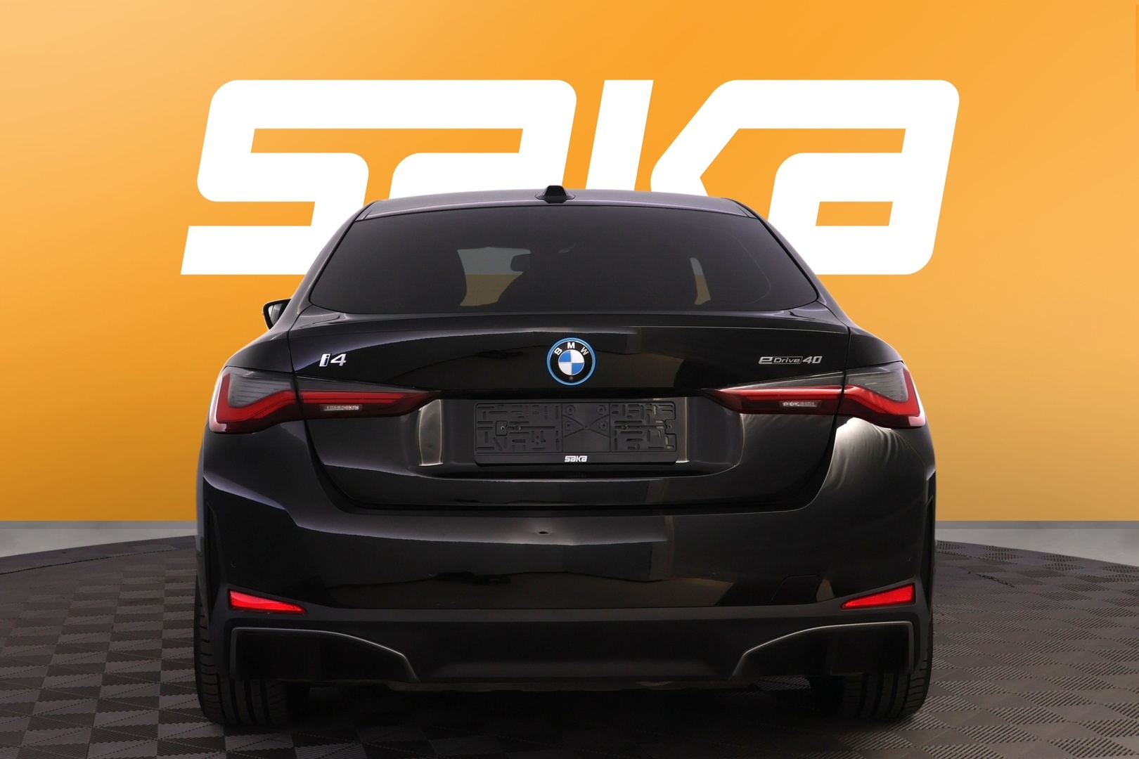 BMW i4 2023