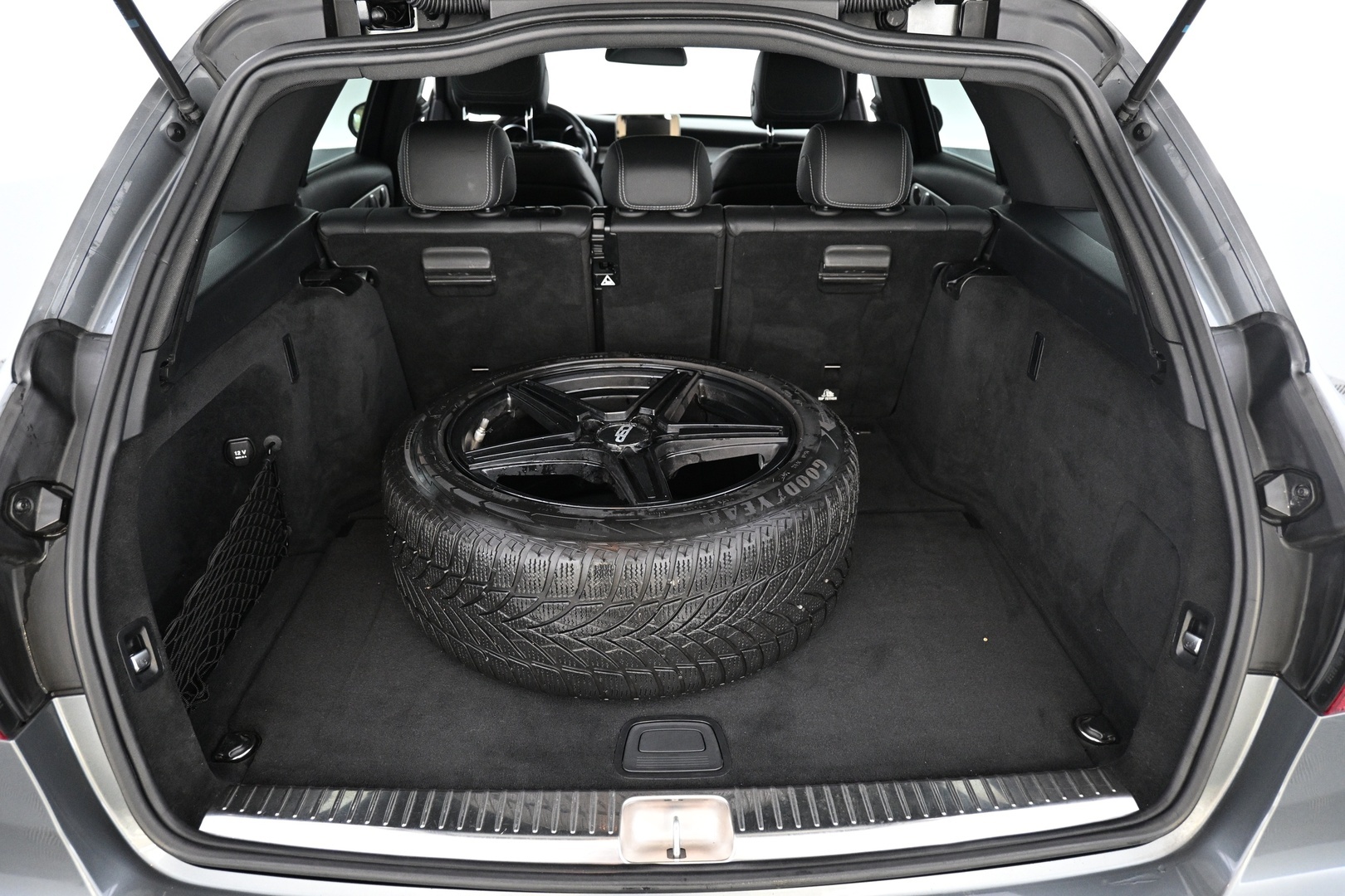 MERCEDES-BENZ C 2017