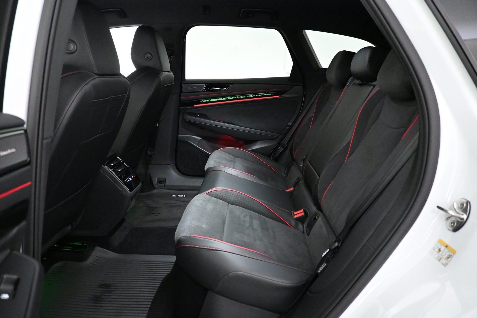 VOLKSWAGEN ID.7 2025