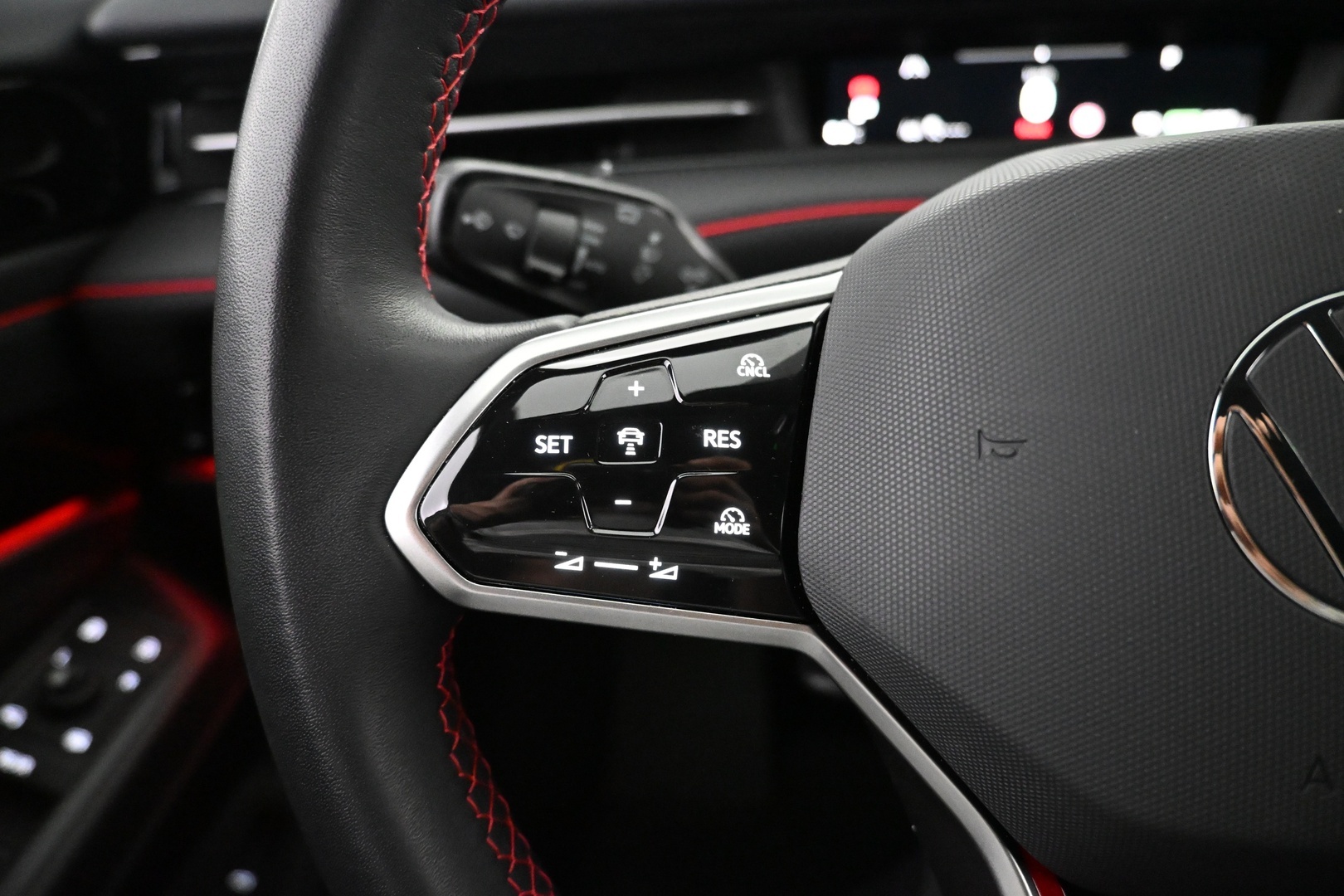 VOLKSWAGEN ID.7 2025