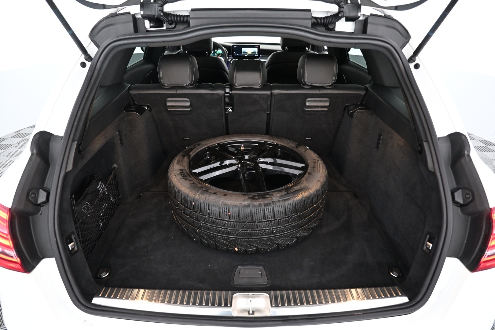 MERCEDES-BENZ C 2021