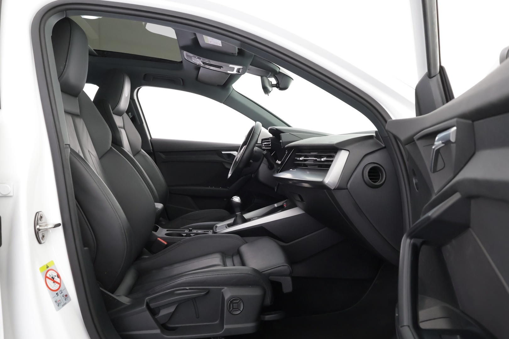 AUDI A3 2024