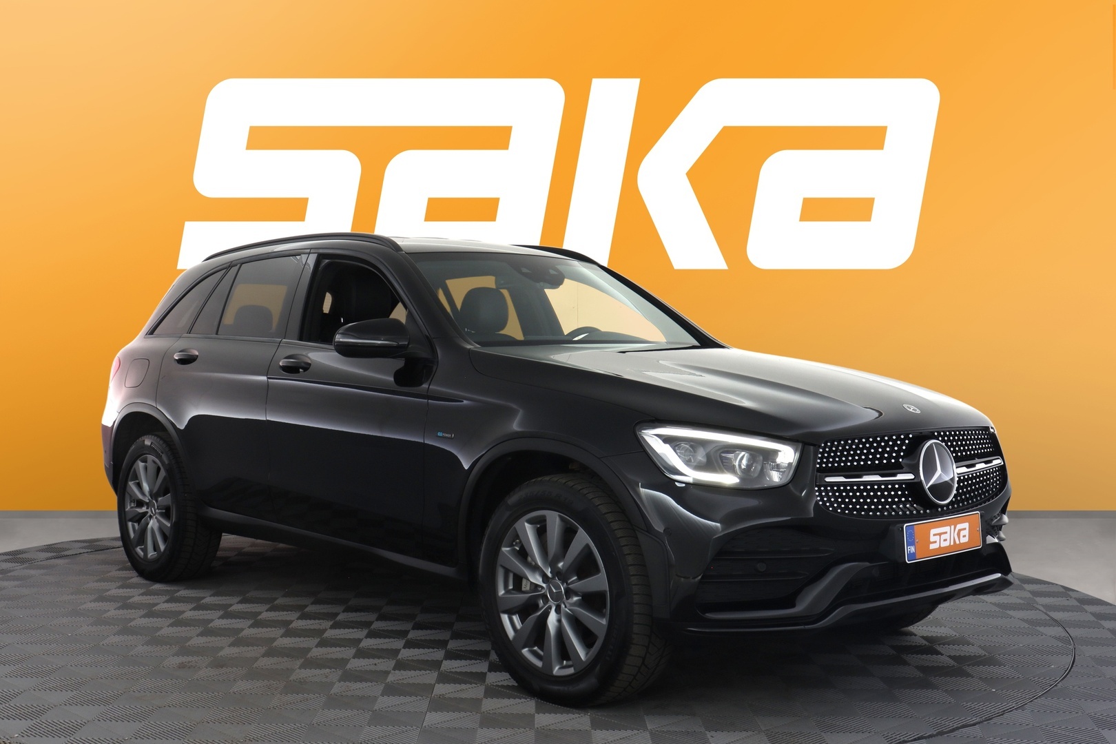 MERCEDES-BENZ GLC 2021