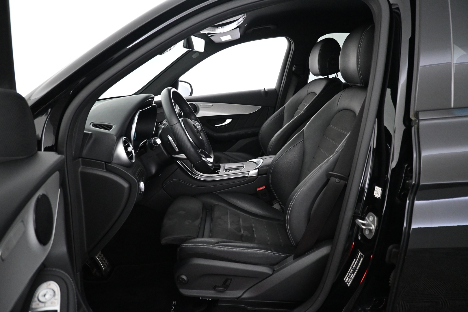 MERCEDES-BENZ GLC 2021