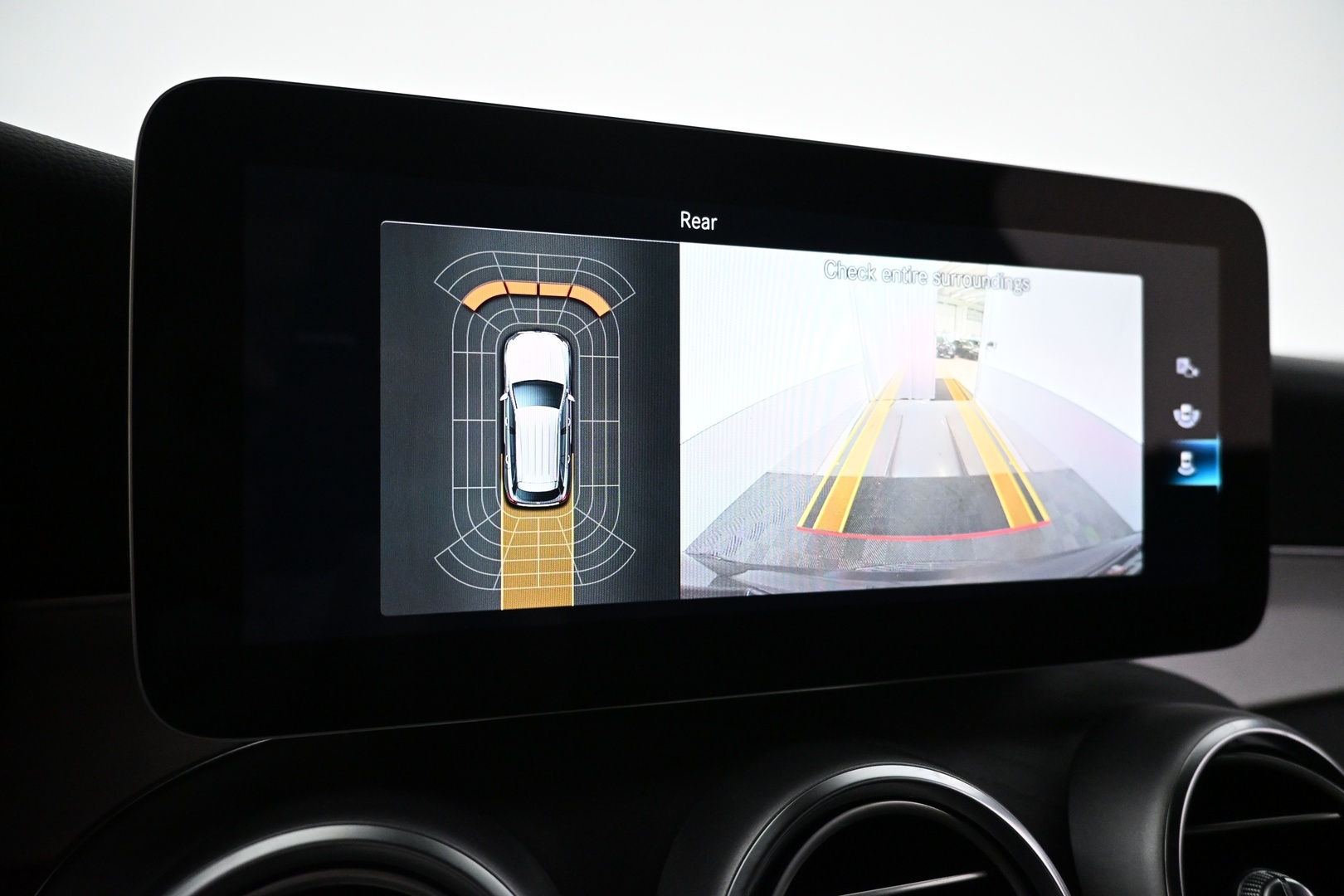 MERCEDES-BENZ GLC 2021