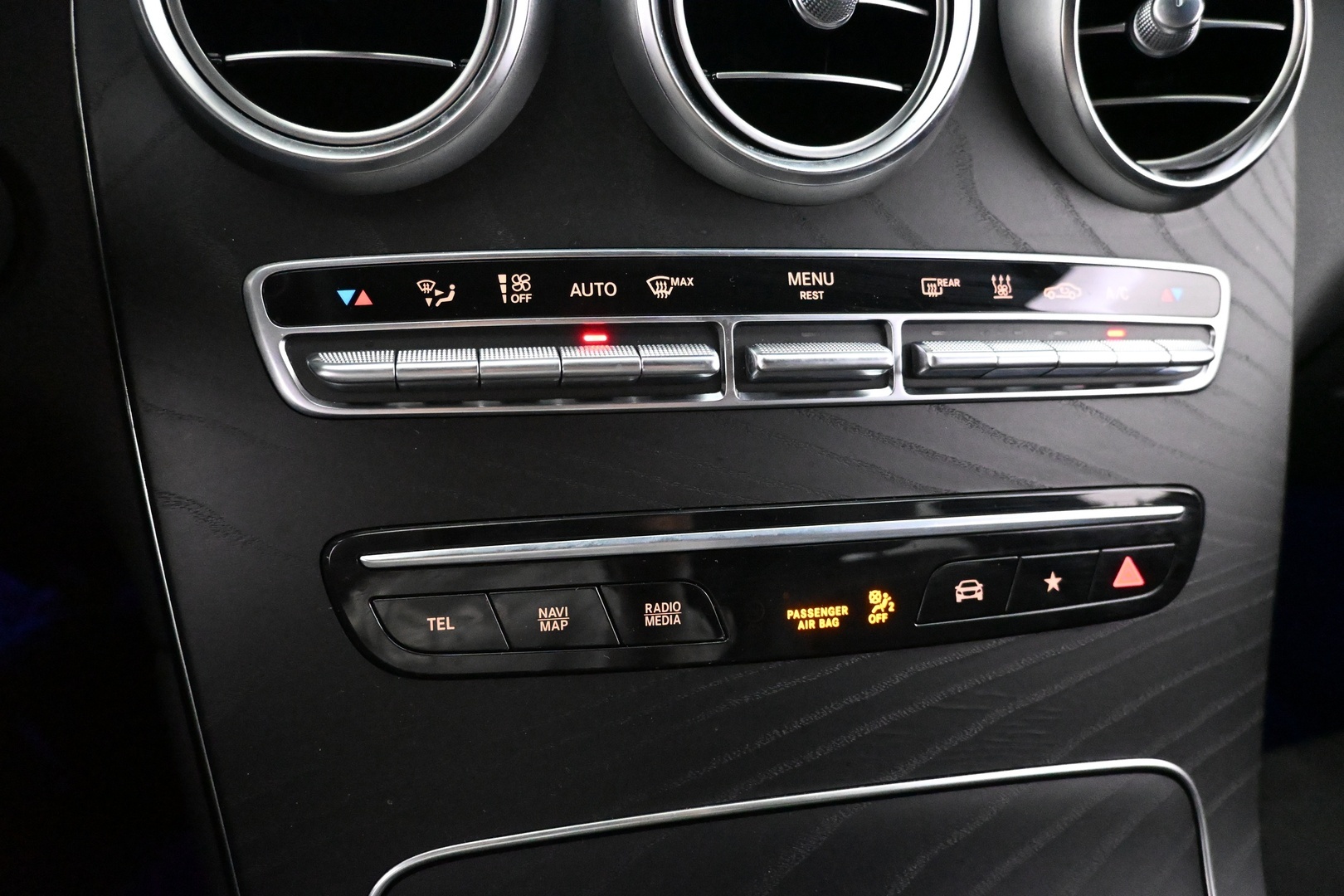 MERCEDES-BENZ GLC 2021