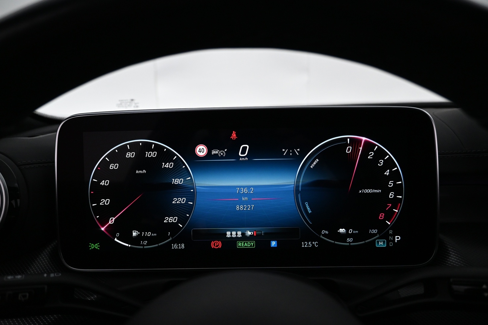 MERCEDES-BENZ C 2023