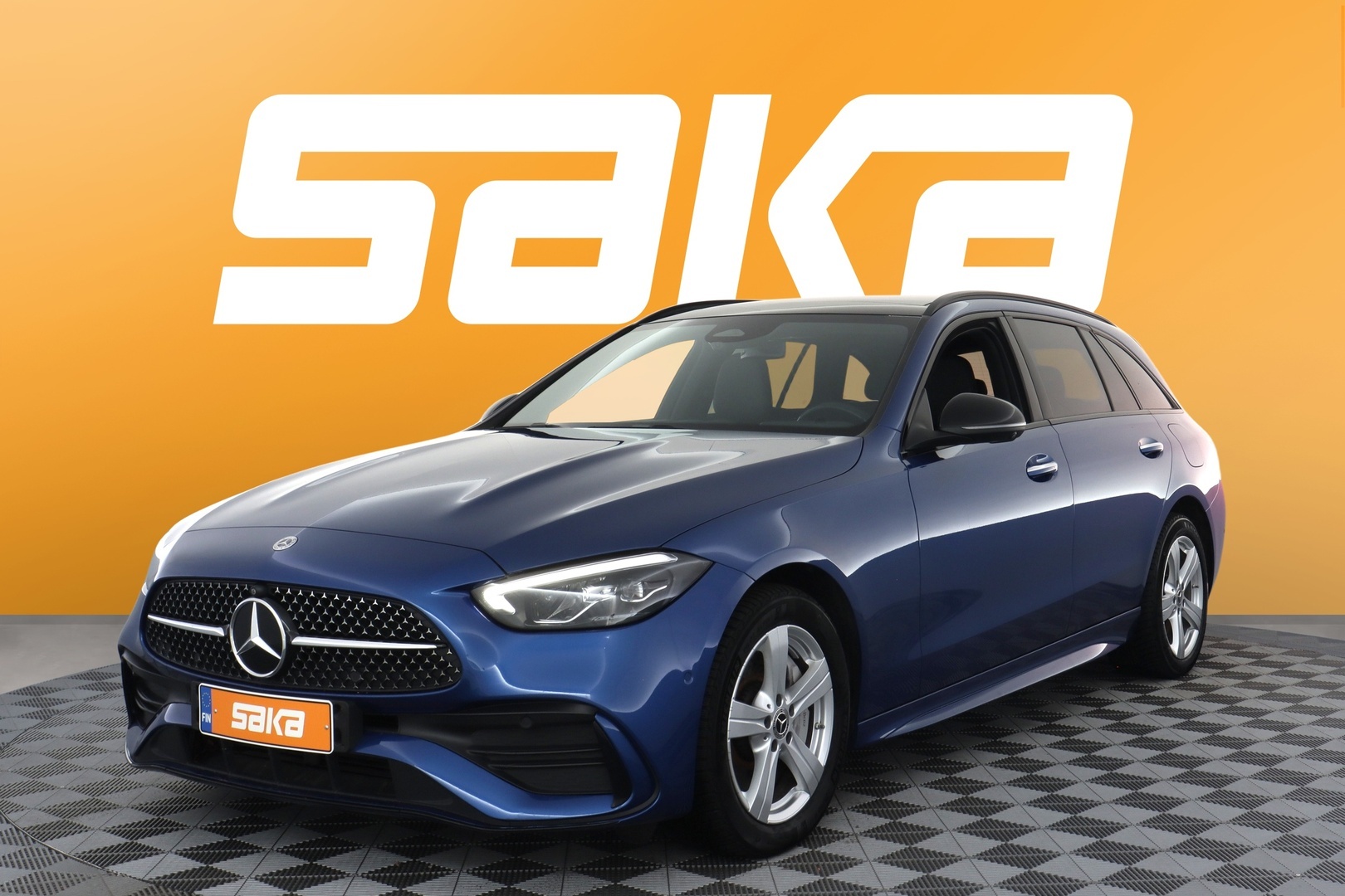 MERCEDES-BENZ C 2023