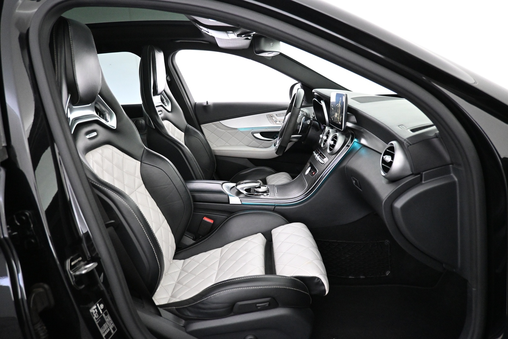 MERCEDES-BENZ C 43 AMG 2017