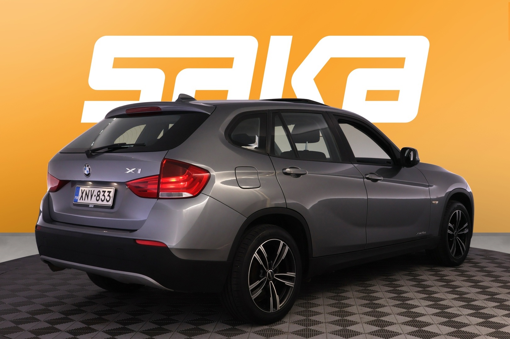 BMW X1 2012