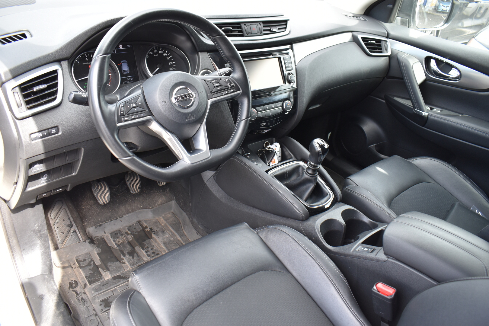 NISSAN Qashqai 2018
