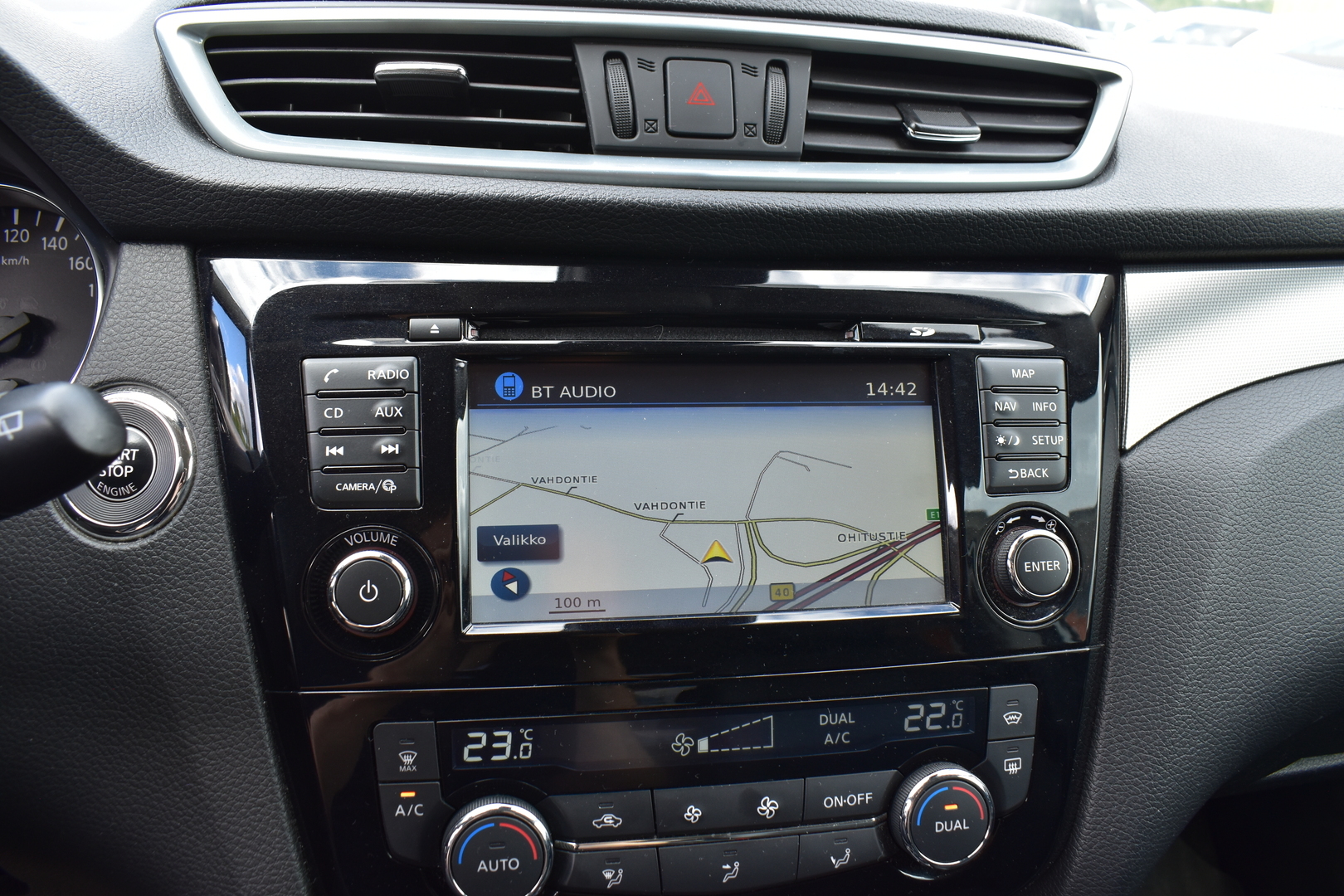 NISSAN Qashqai 2018