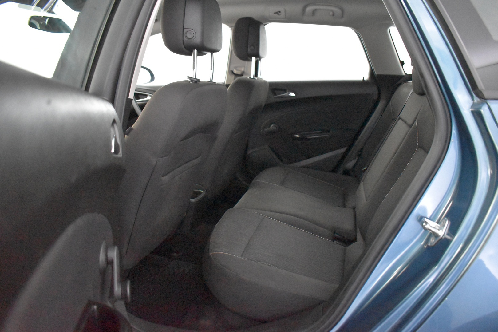OPEL Astra 2013