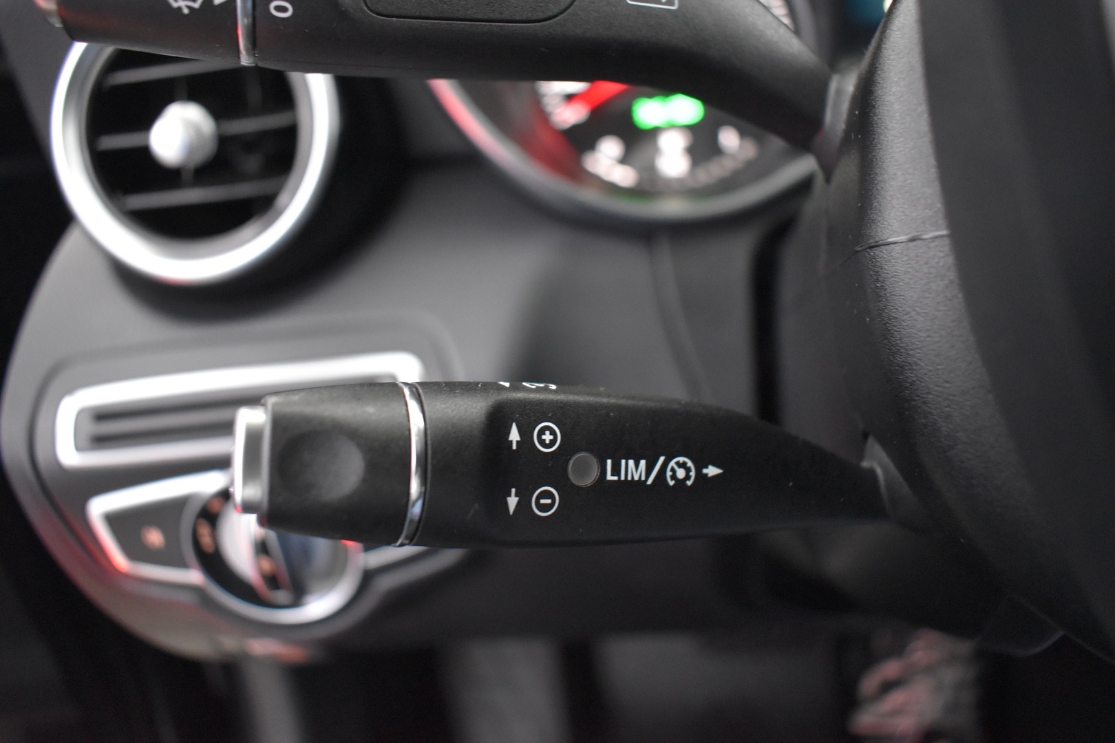 MERCEDES-BENZ C 2014