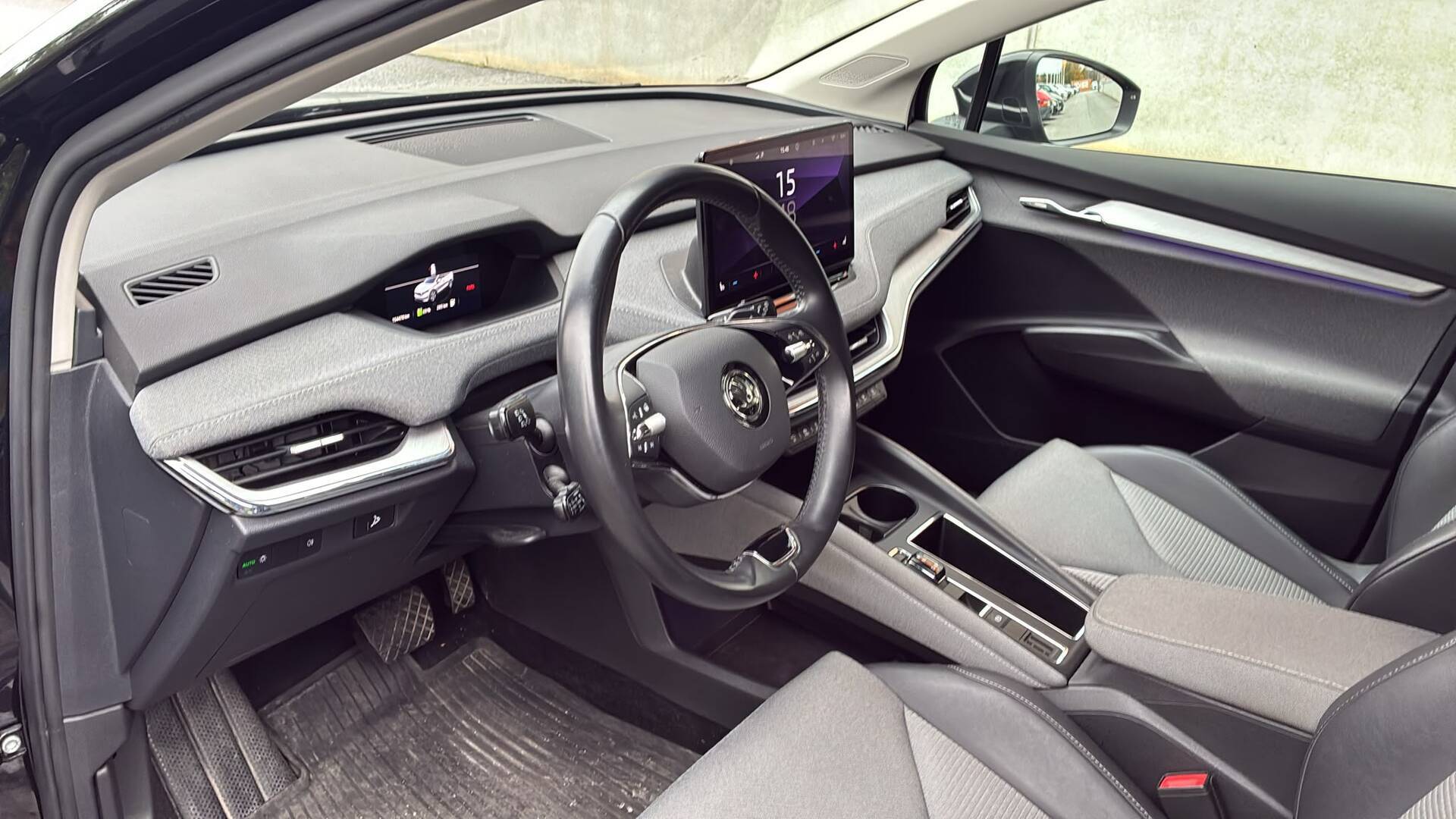 SKODA Enyaq 2021