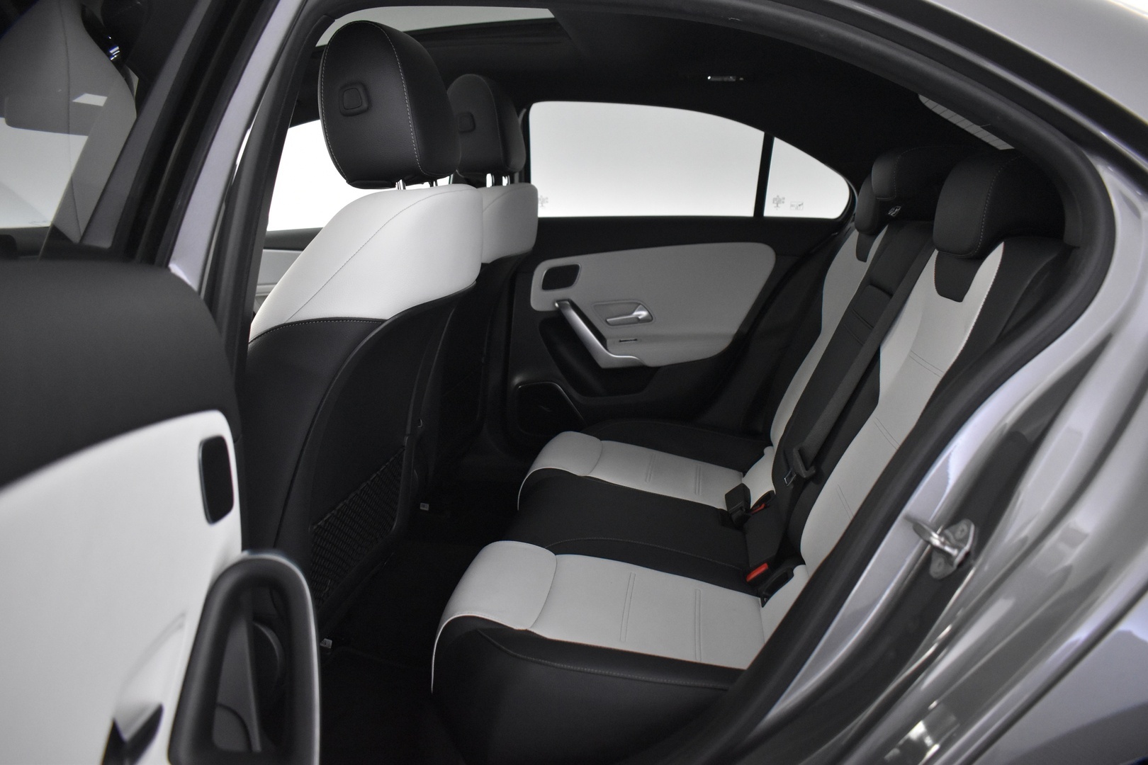 MERCEDES-BENZ A 35 AMG 2021