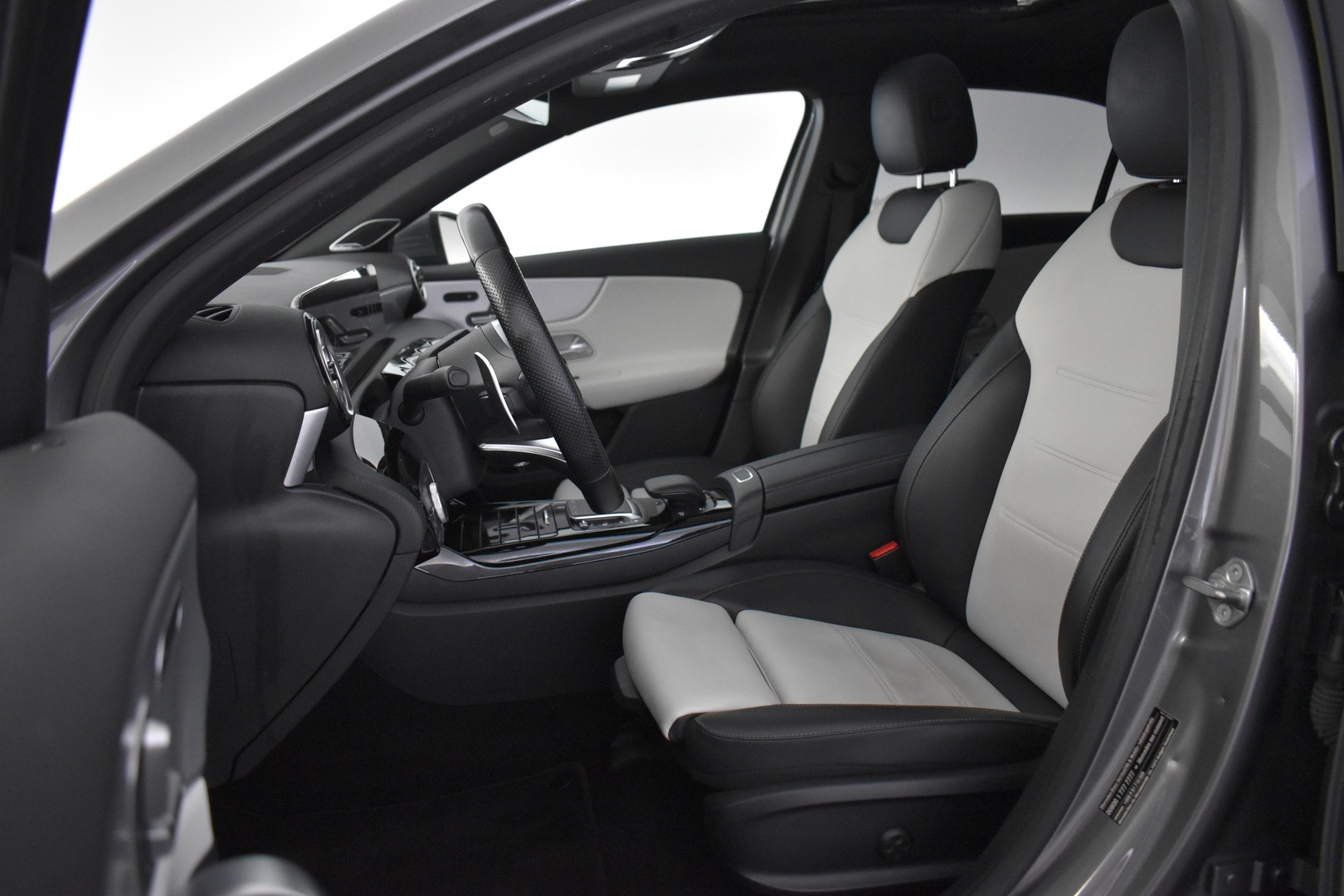 MERCEDES-BENZ A 35 AMG 2021