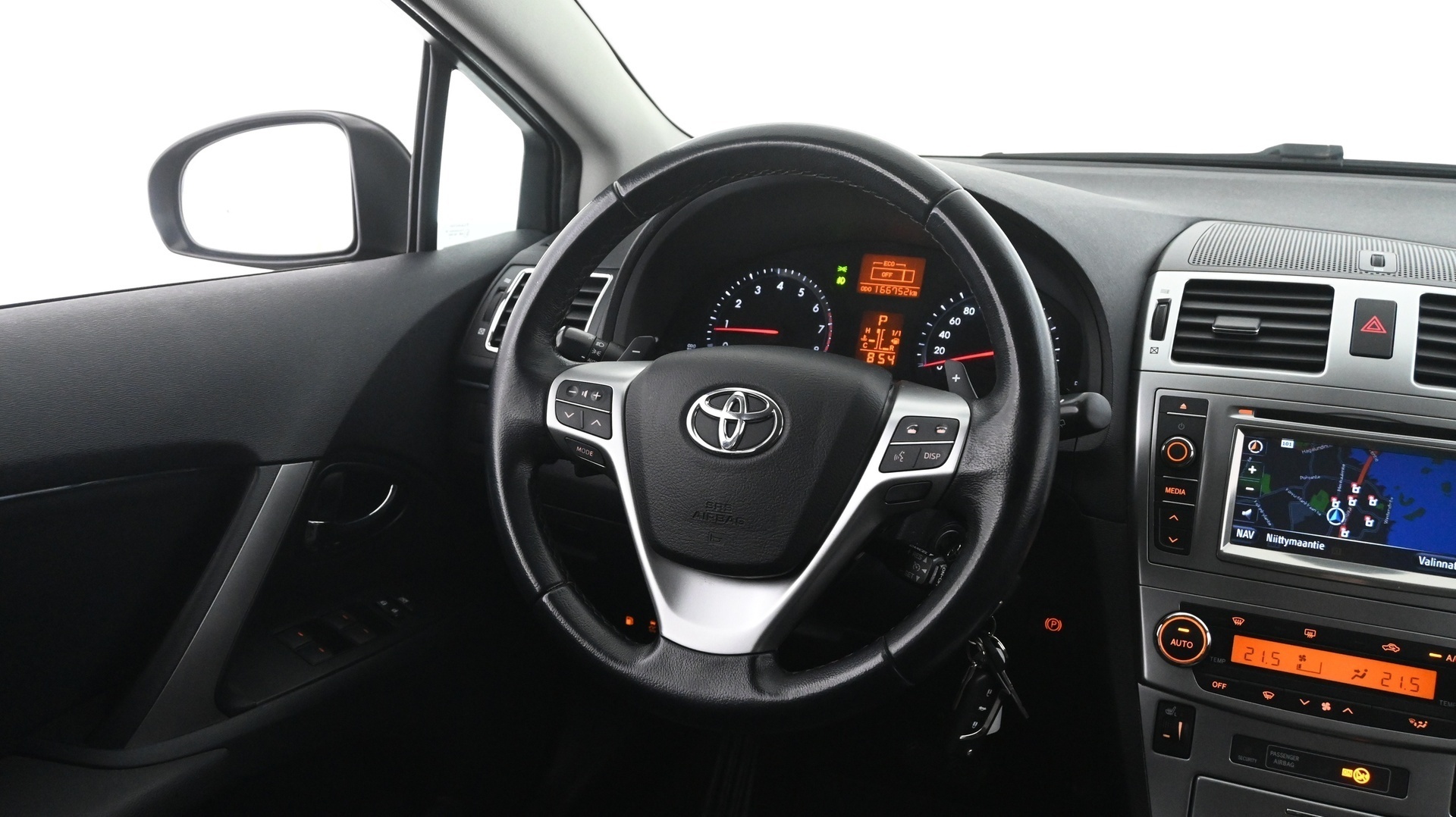 TOYOTA Avensis 2013