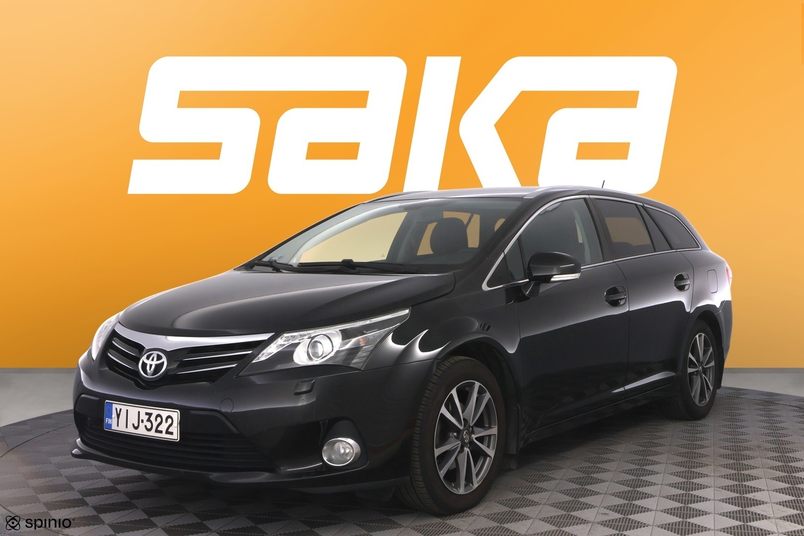 TOYOTA Avensis 2013