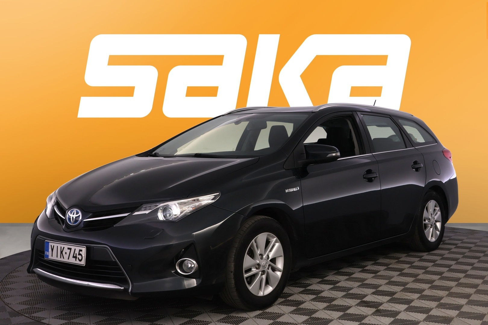 TOYOTA Auris 2013