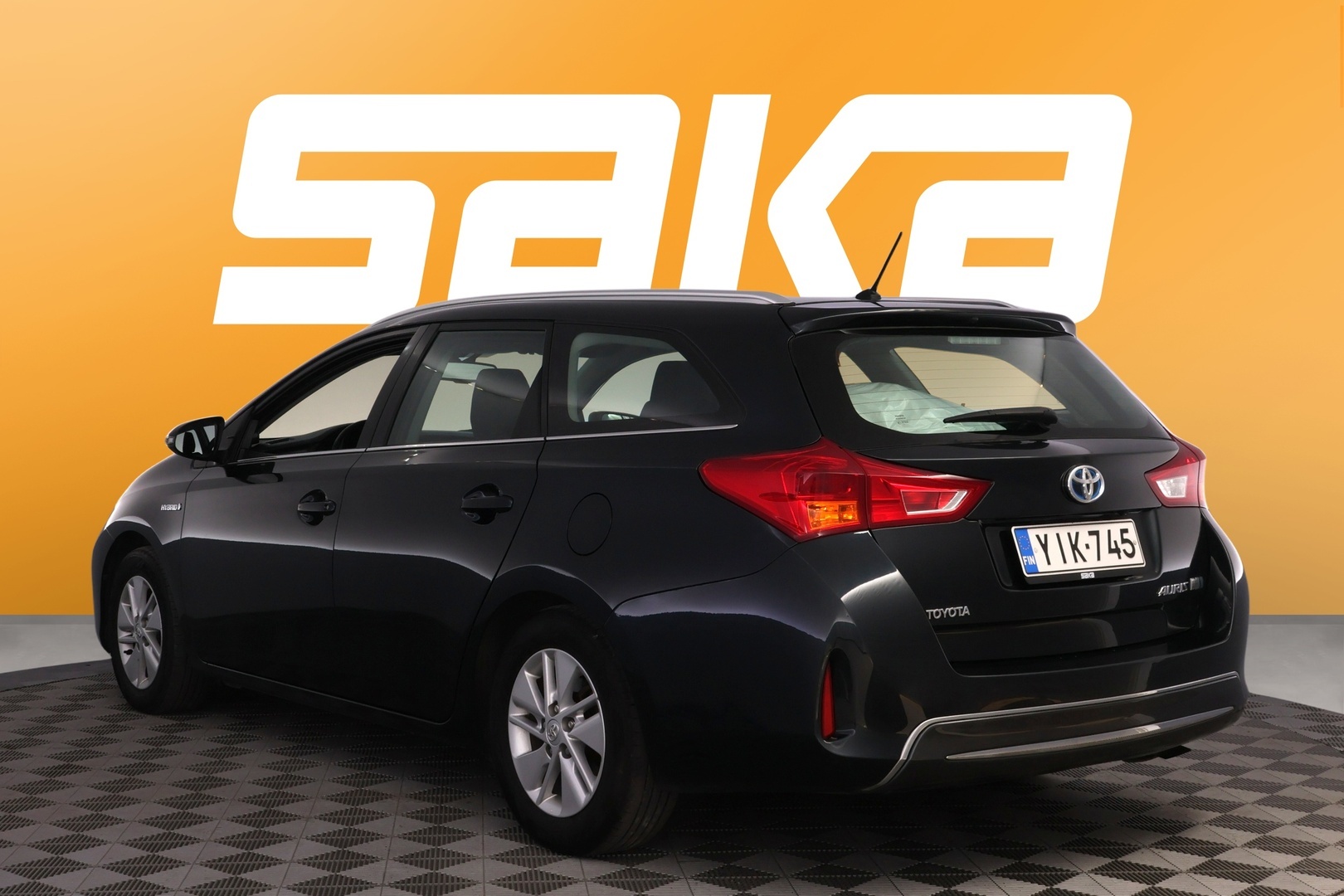TOYOTA Auris 2013