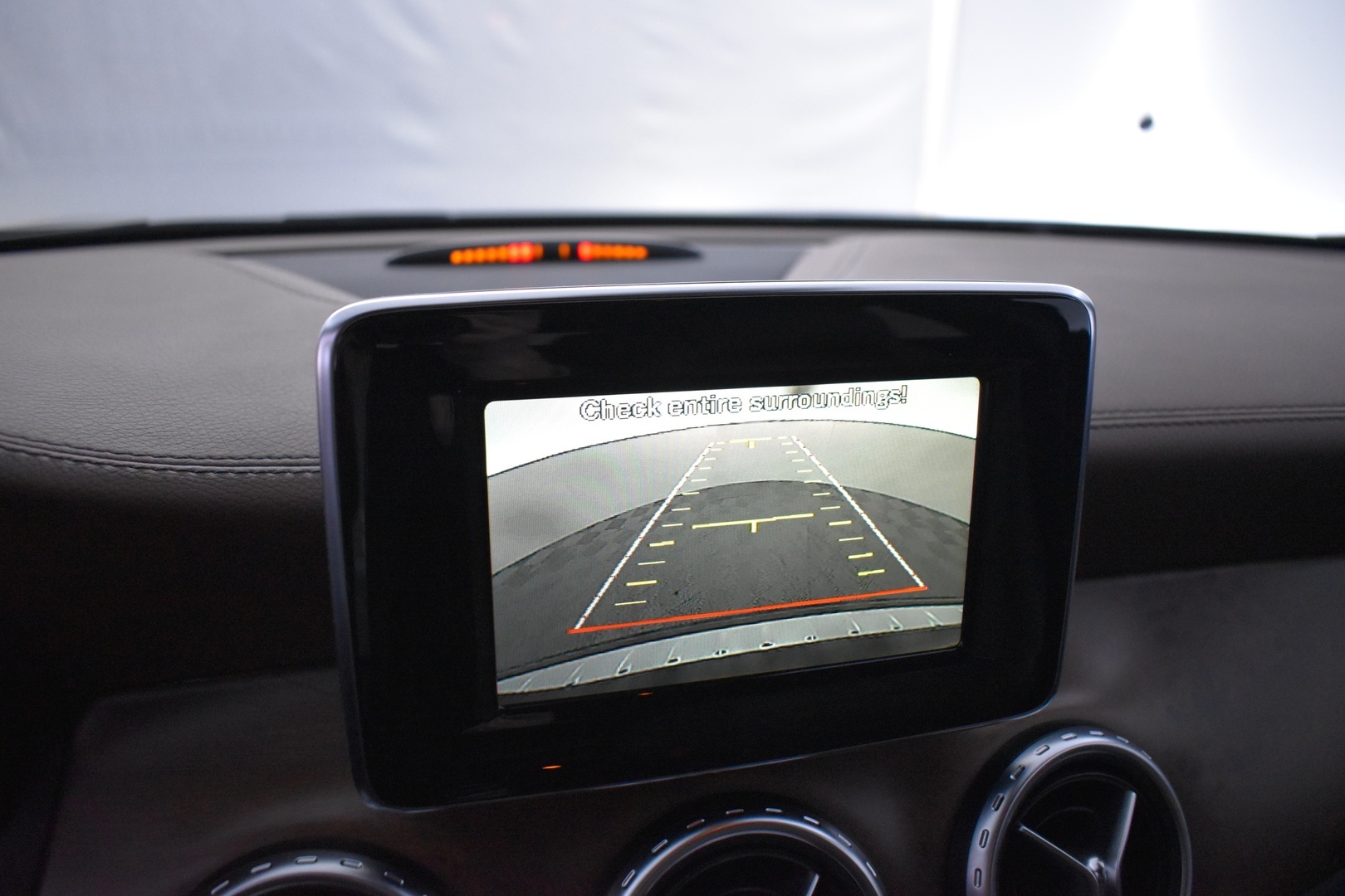 MERCEDES-BENZ GLA 2015