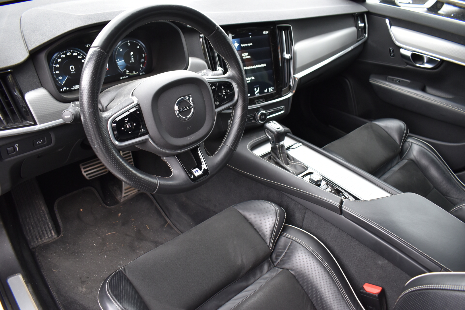 VOLVO V90 2018