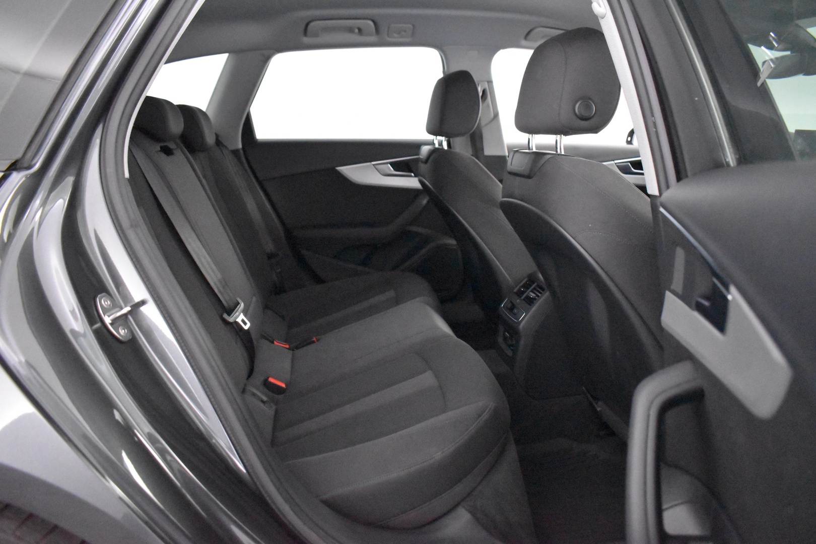 AUDI A4 2020