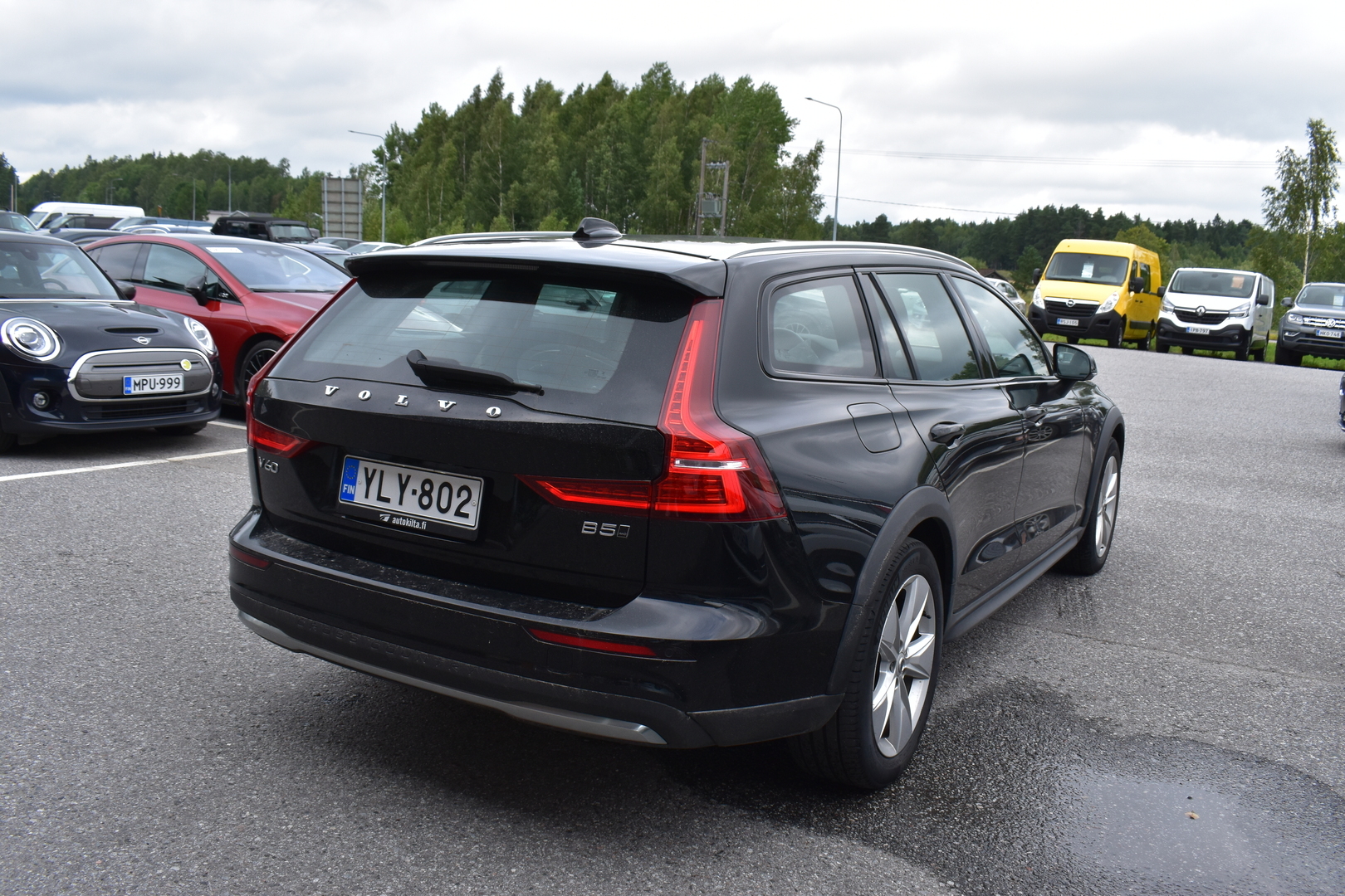 VOLVO V60 Cross Country 2023