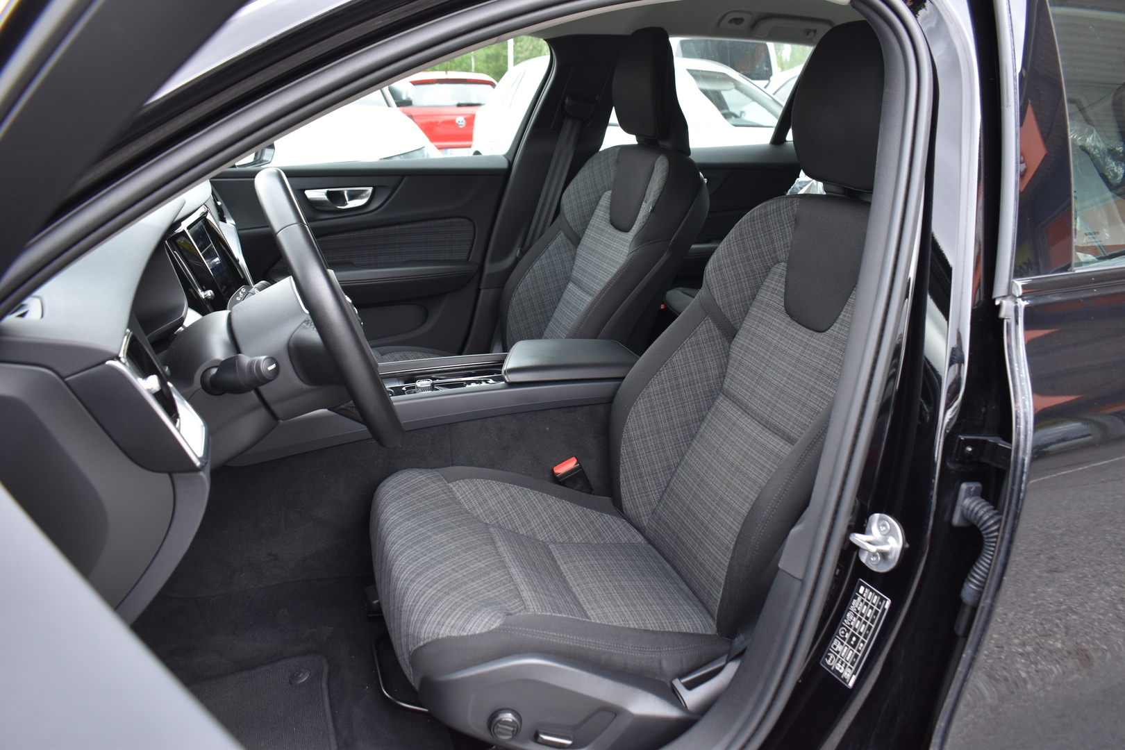 VOLVO V60 Cross Country 2023