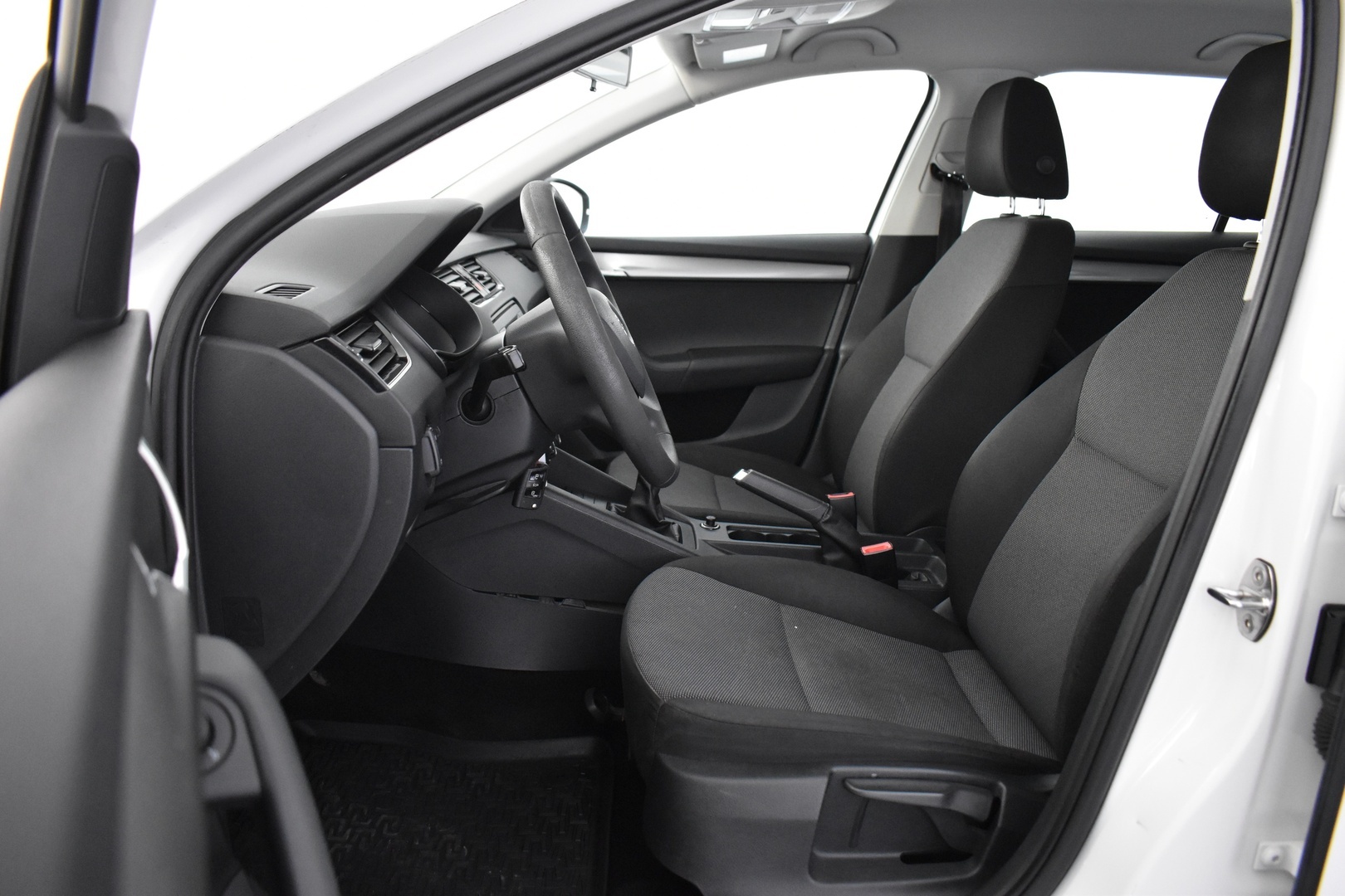 SKODA Octavia 2014