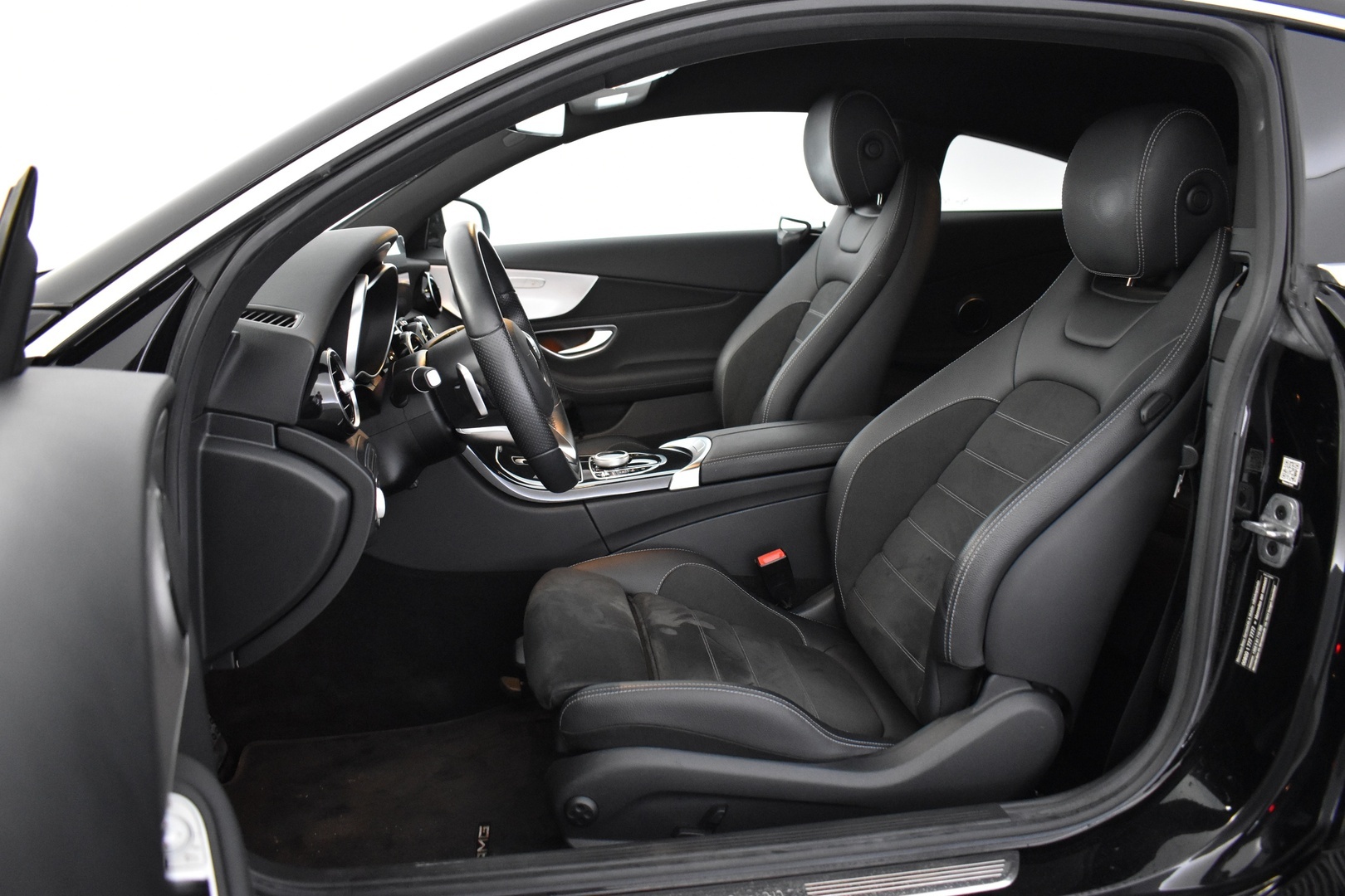 MERCEDES-BENZ C 2020