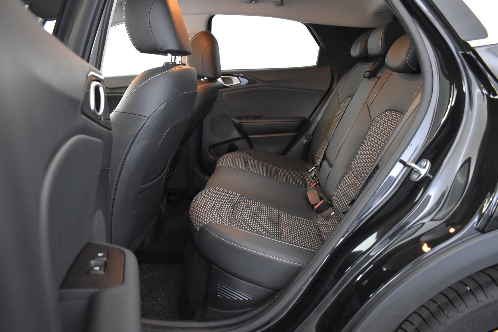 KIA XCeed 2025