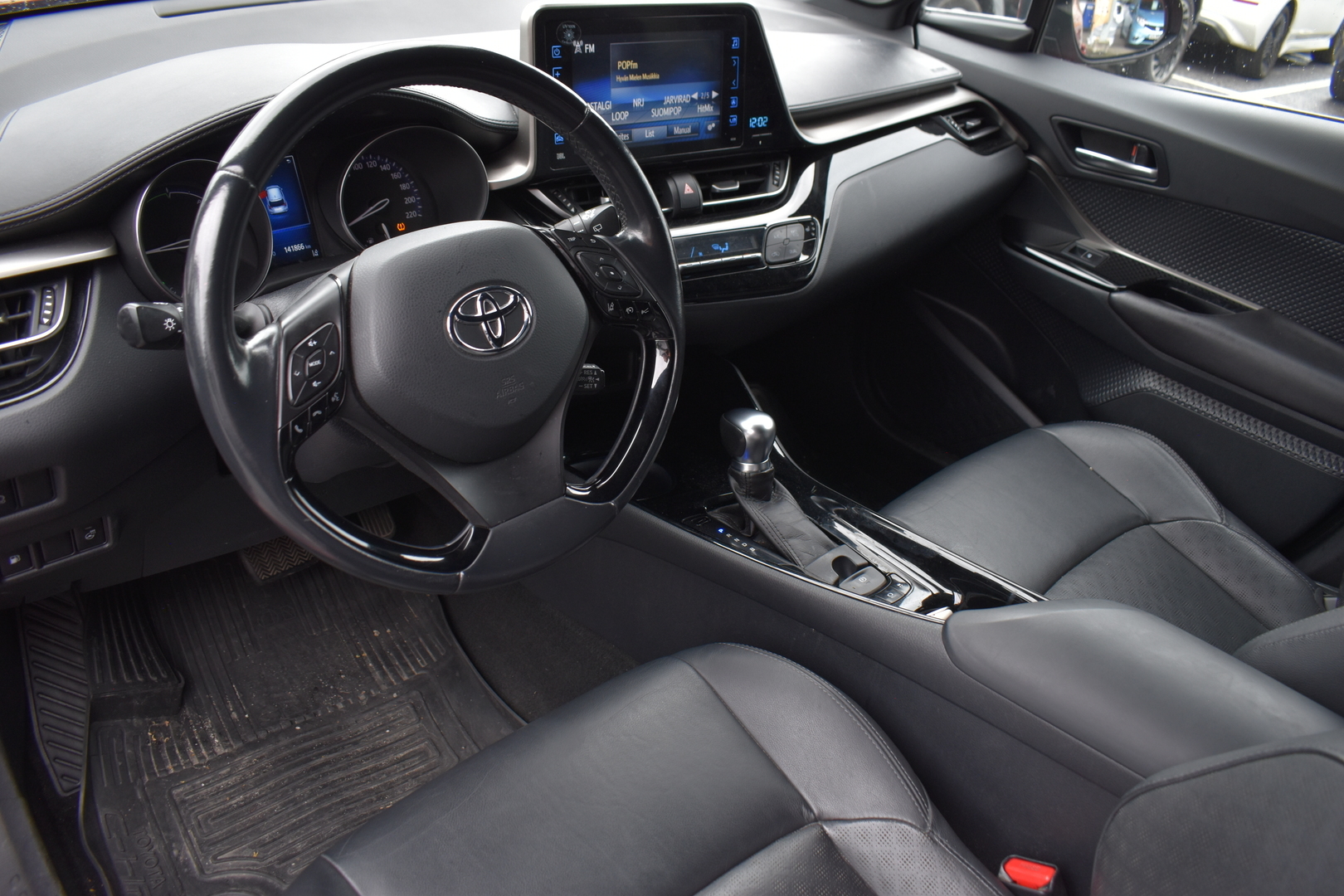 TOYOTA C-HR 2018