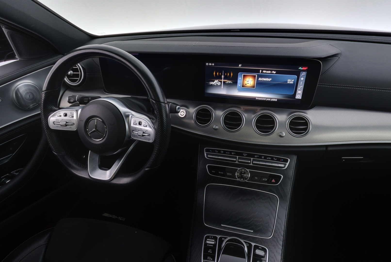 MERCEDES-BENZ E 2020