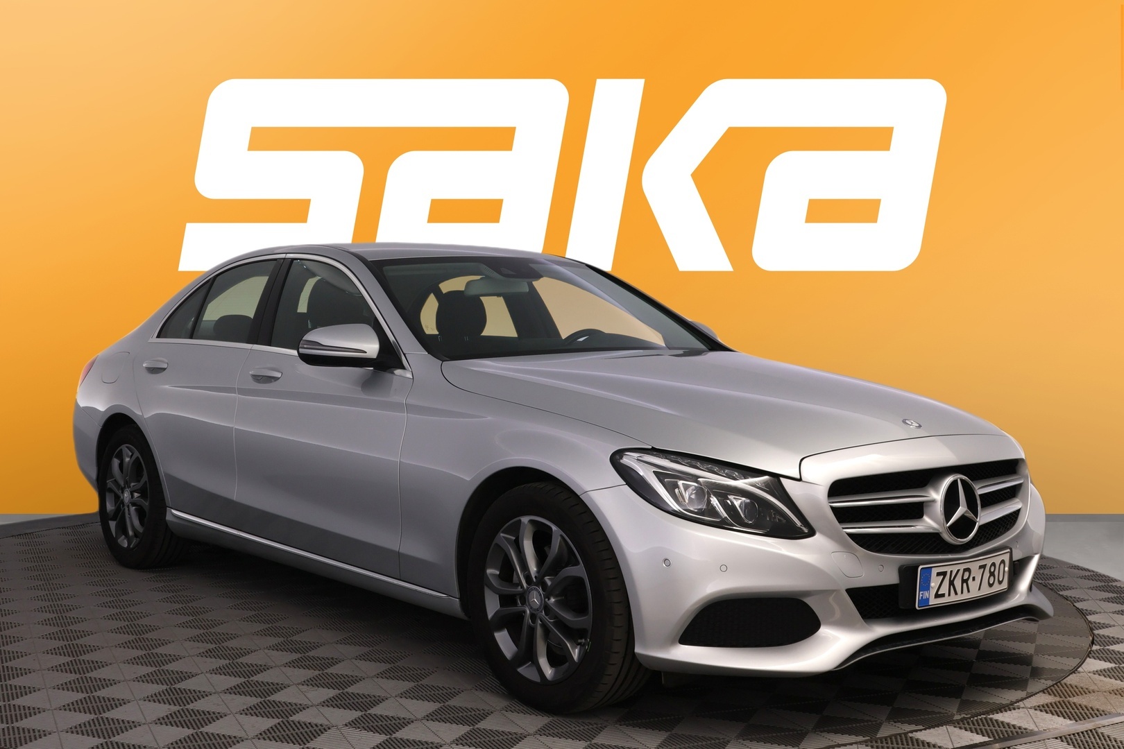 MERCEDES-BENZ C 2016