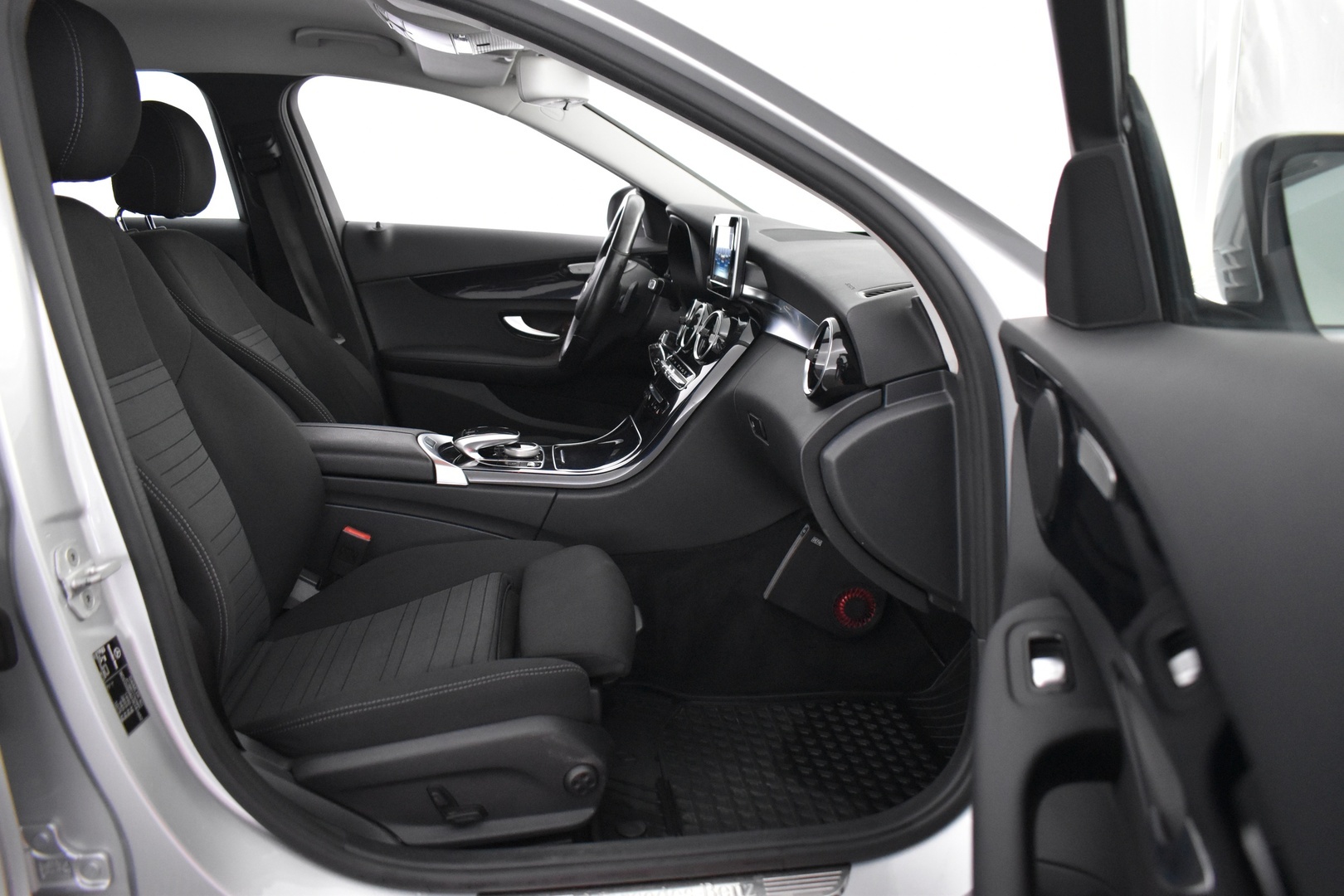 MERCEDES-BENZ C 2016