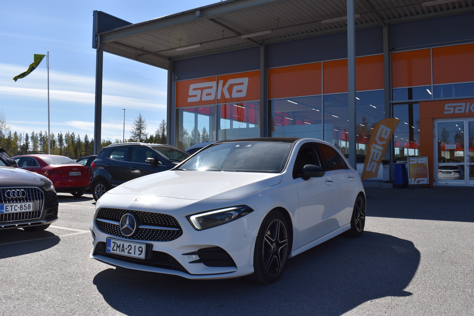 MERCEDES-BENZ A 2018