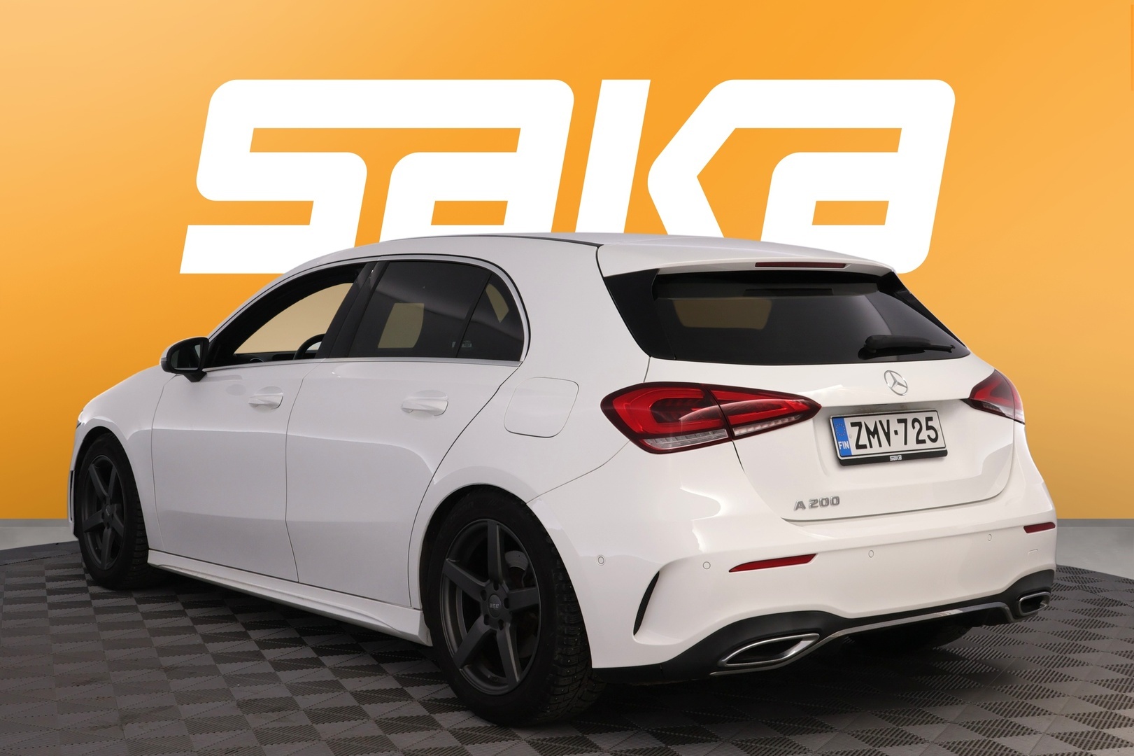 MERCEDES-BENZ A 2019