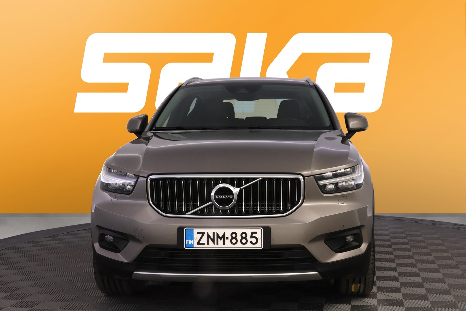 VOLVO XC40 2021