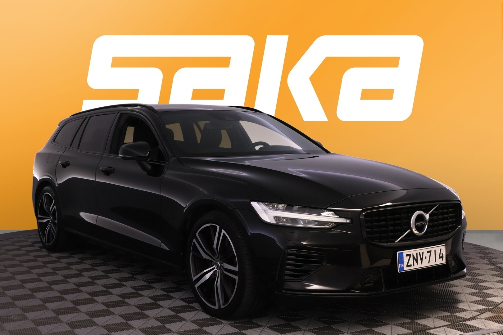 VOLVO V60 2022