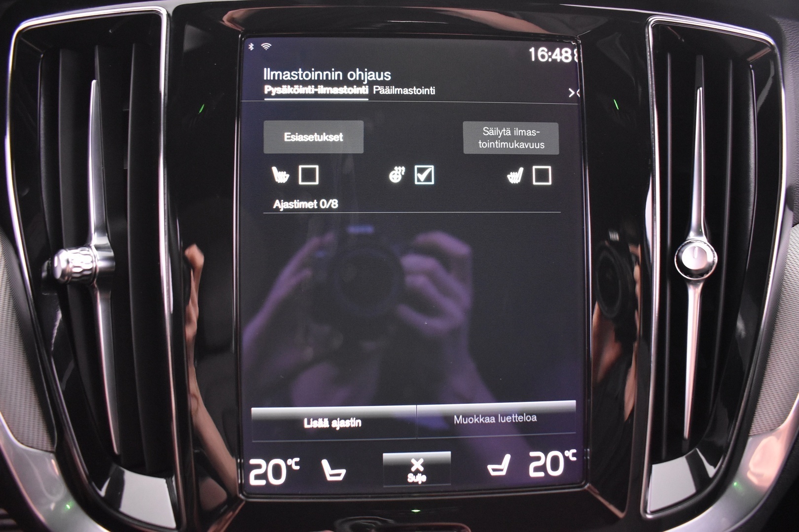 VOLVO V60 2022