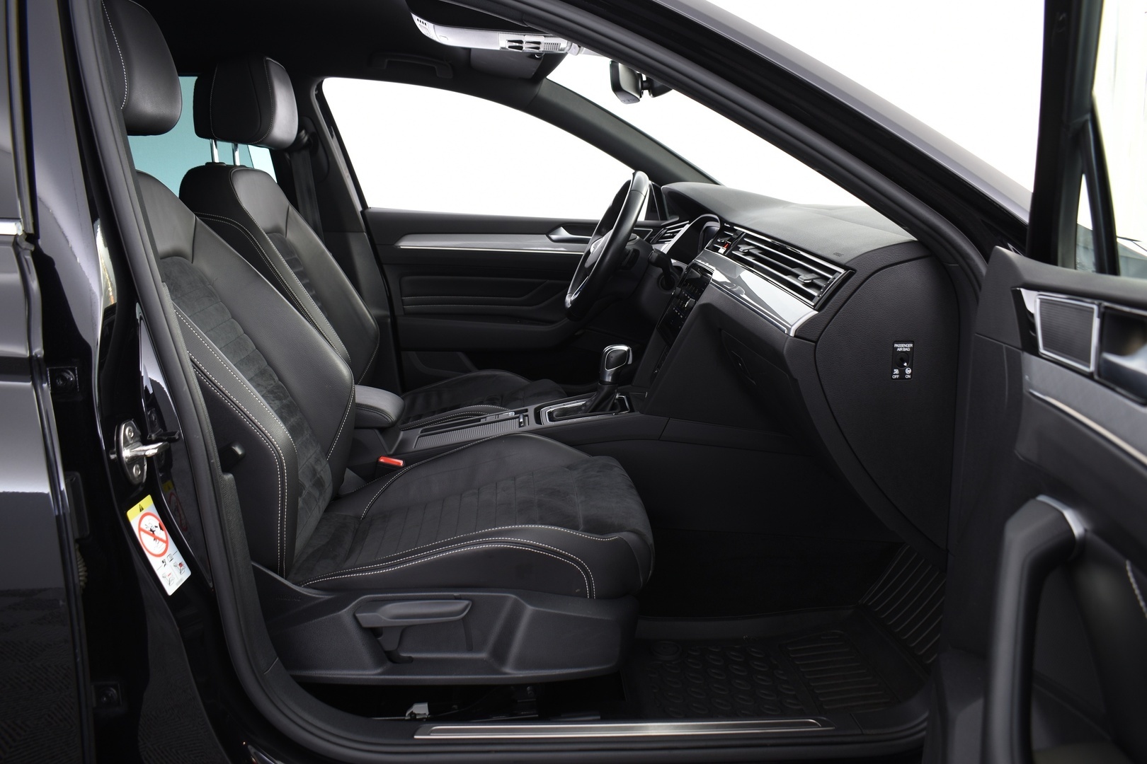 VOLKSWAGEN Passat 2021