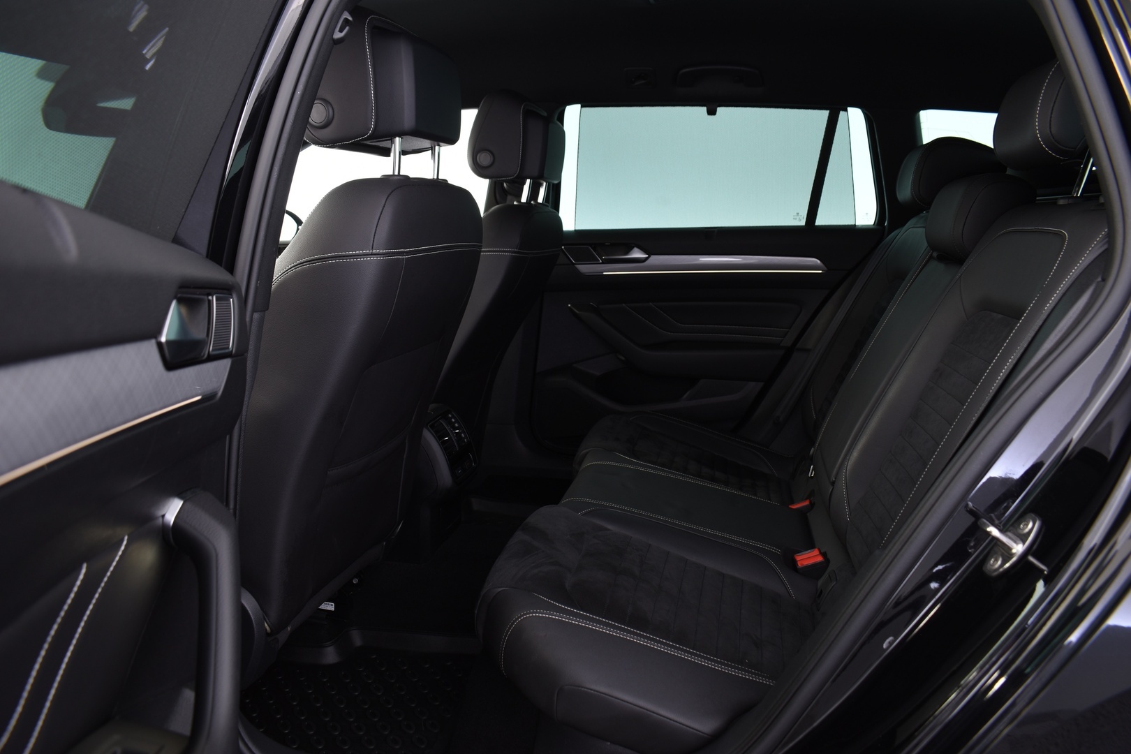 VOLKSWAGEN Passat 2021