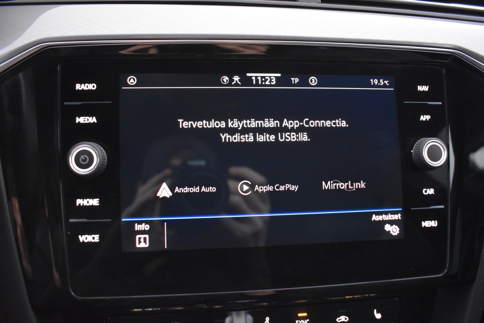 VOLKSWAGEN Passat 2021