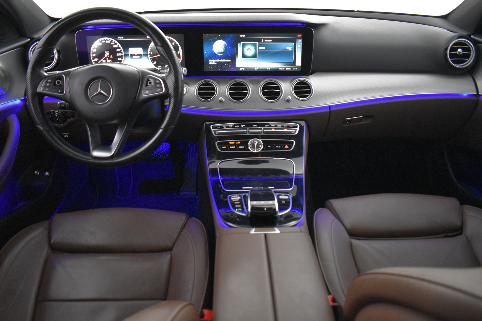 MERCEDES-BENZ E 2016