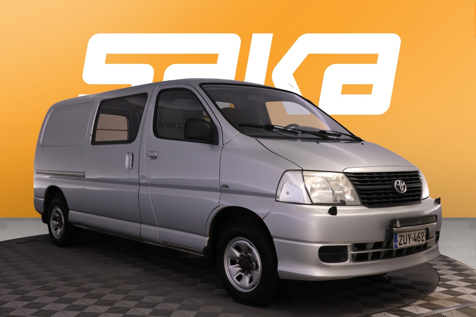 TOYOTA Hiace 2008