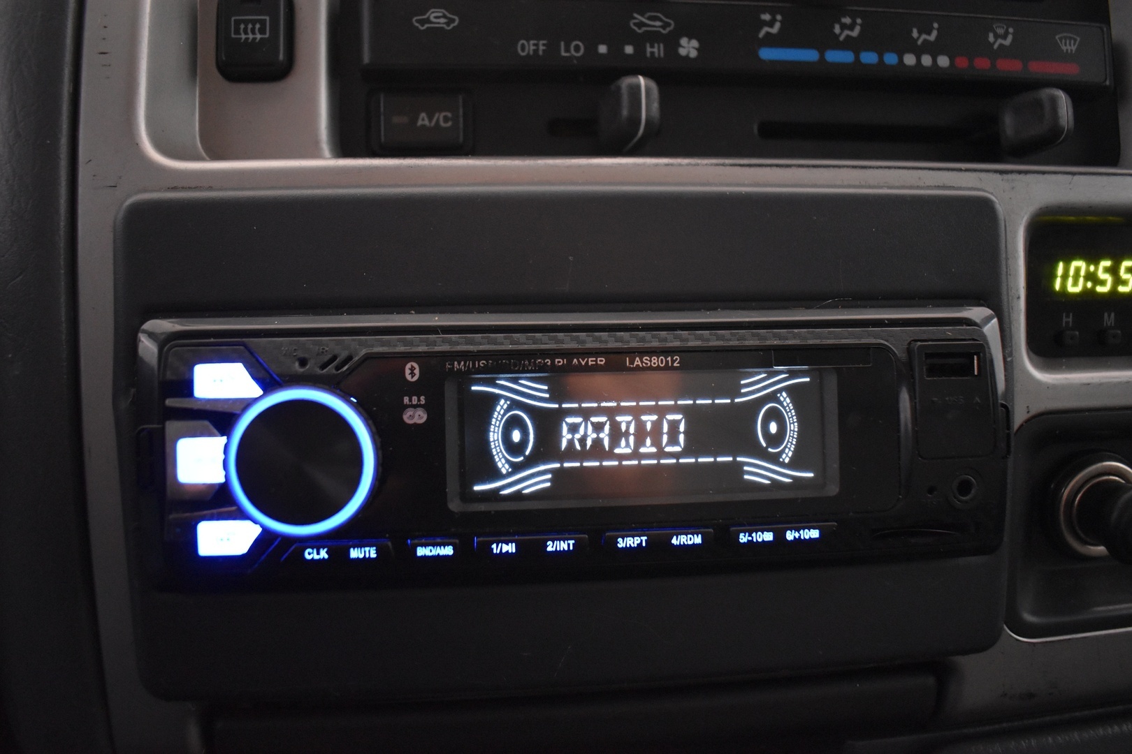 TOYOTA Hiace 2008
