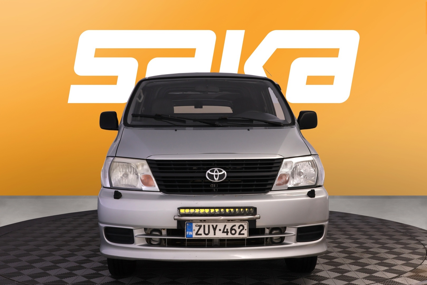 TOYOTA Hiace 2008