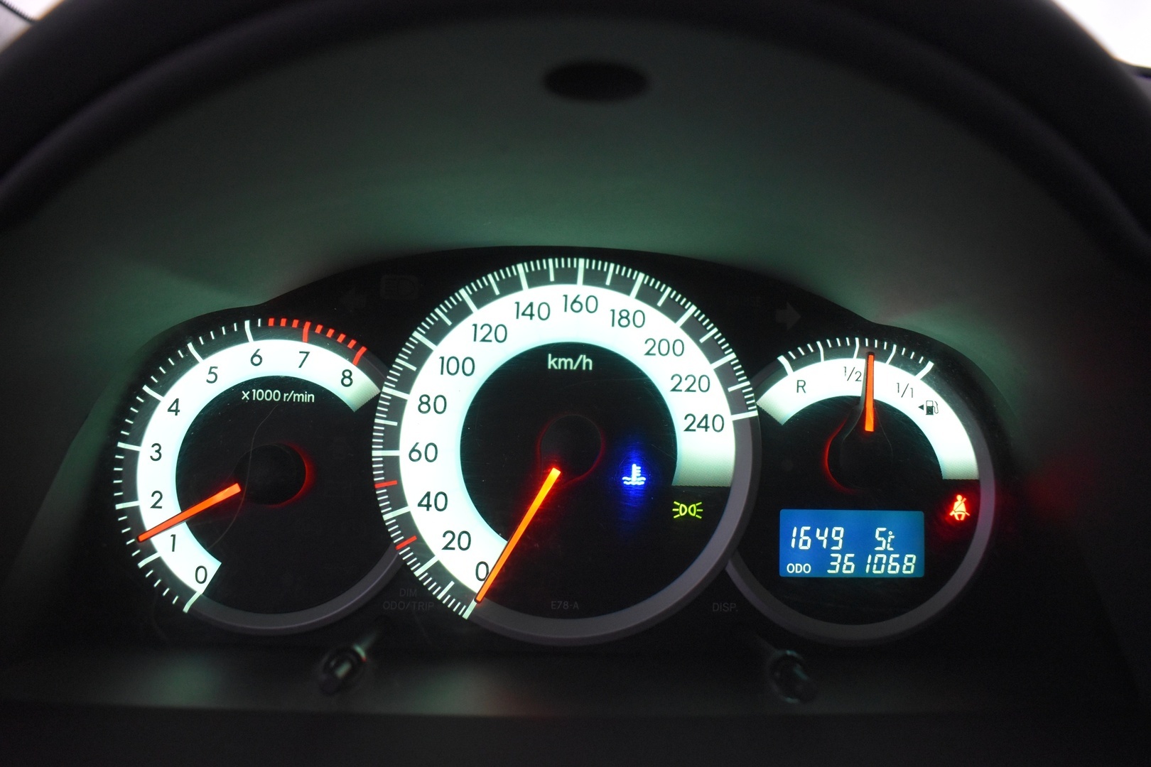 TOYOTA Corolla Verso 2005